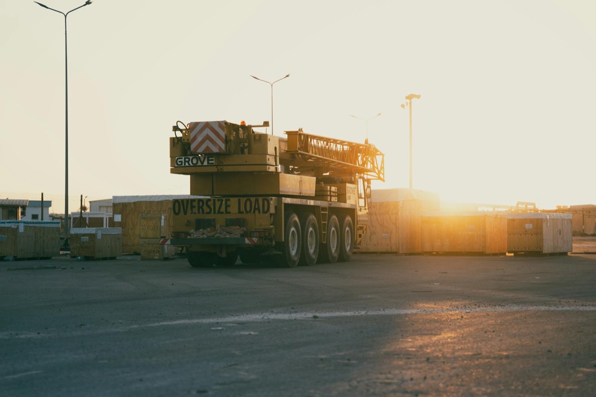 Heavy lift crane and oversized cargo - Kenya Tradex project logistics for mining, energy and infrastructure across East Africa